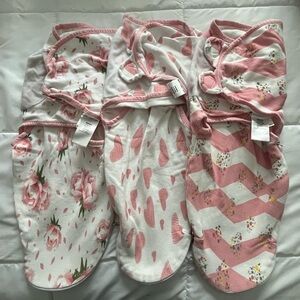 Lot of 3 BubloBaby Swaddles. 7-14lbs.